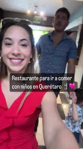 Fuimos a comer a La Republica para festejar el cumpleaños de una amig...