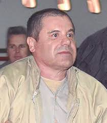 Lanza Pinfra escombro a laguna de Cuyutlán