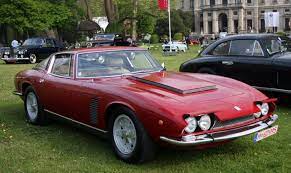 Iso Grifo 350 Bhp At 5 800 Rpm 5 Speed Manual Classic Sports Cars Sports Cars Luxury Classic Cars