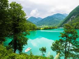 Slowenien Wasserfalle Bache Flusse Und Seen Slowenien Camping Slowenien Reisen