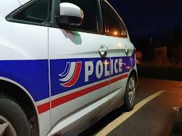 Transformée en vampire contre son gré au xixe siècle, mia arrive dans l'istanbul d'aujourd'hui, déterminée à tuer l'homme qui lui a volé son humanité. Vobvrb1hop6dpm