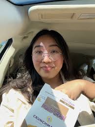 Every road trip calls for snacks, but I like to make mine a little extra.  Packed my “adult” lunchbox with @crunchmastercrackers for the drive. Find  them at @albertsons and @safeway Which box are you ...