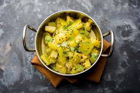 Tambahkan labu siam, lalu tuang air secukupnya. Coba 3 Resep Sehat Olahan Labu Air Hello Sehat