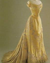 Picture if you will an endless procession of soups, fish, meats, salads, vegetables, puddings, ices, meringues and pastries served on exquisitely decorated china and serving dishes and a dining table heavily decorated with flowers, ferns and stands of fruit and decorated cakes. Doon Series Last Day Of Victorian Gown Posts Although This