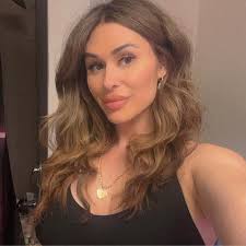 Jennifer Hebert (@jenniferhfit) • Instagram photos and videos