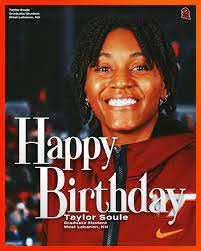 Marissa Dickens's Instagram, Twitter & Facebook