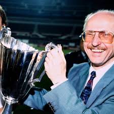 Langjähriger Werder-Manager: Willi Lemke im Alter von 77 Jahren verstorben 