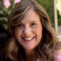 Teresa Pahl's Instagram, Twitter & Facebook