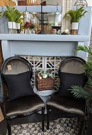 Home grown produce since 1929! Explore Over A Dozen Antique Shops In Columbus Indiana Home Decor Antiques Decor