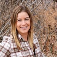 100+ "Bott" profiles