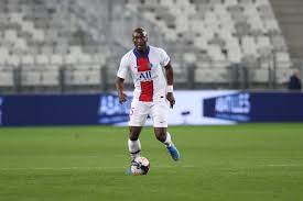 Excitement levels at psg are still high, as fans begin to count down the days until lionel messi makes his debut for his new club. Compositions Brest Psg Danilo Est Bien Aligne En Defense Centrale L Equipe