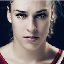 Mélanie de jesus dos santos n 3 (parfois abrégé mélanie djds) est une gymnaste artistique française, née le 5 mars 2000 à schœlcher (). Giulia Steingruber Gsteingruber Twitter