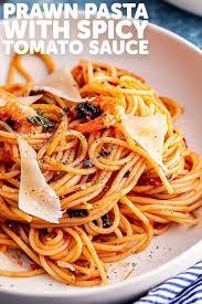 This Healthy Prawn Pasta Has A Spicy Sauce Made With Tomatoes Chilli And Plenty Of Garlic It S Such An Easy Reci Spicy Recipes Prawn Pasta Tagliatelle Recipe
