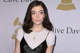 Oh, i wish i could get my things and just let go. Lorde Says Heartbreak Inspired Green Light Explains Beach Lyric