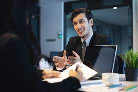 Cómo describirte a ti mismo en la entrevista de trabajo - Blog Adecco |  Orienta tu Búsqueda de Empleo