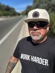 Beautiful Friday morning for some cardio. Hope everybody has an awesome  Father's Day Weekend!