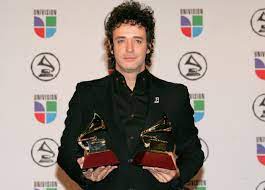 Con profunda tristeza, pero sin perder las esperanzas, comunicamos que nuestro amado willy crook ha sufrido un acv en el día de ayer. Soda Stereo Singer Gustavo Cerati Dies After Four Years In Coma Latin Post Latin News Immigration Politics Culture