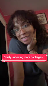 Been a while since we’ve unboxed some packages sent from you guys I have a  YouTube video up as well go check it out #unboxingvideo #registrymusthaves  #registryhall