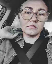 Should Janelle leave or stay