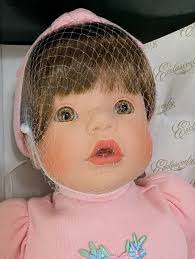 Exclusively Yours Mommy Loves Me by Susan Wakeen Vinyl Baby Girl Brunette  Doll
