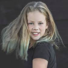 Miss Avy Wouters, (Future)...