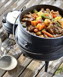 The Perfect Meal For A Festive Outdoor Family Gathering This Beef Mushroom Potjie Is Packed Full Of Rich Meaty Taste African Food Food African Cooking