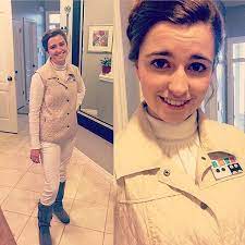 20 Star Wars Costumes That Are So Easy It S Ridiculous Star Wars Halloween Costumes Leia Costume Princess Leia Costume