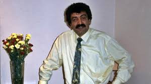 He was married to muhterem nur. Muslum Gurses Kimdir Ne Zaman Oldu Hastaligi Neydi Iste En Sevilen Sarkilari