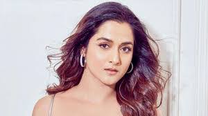 Aarushi Sharma's Instagram, Twitter & Facebook