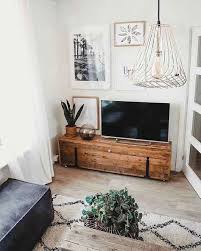 Sıradan, hantal ve çok yer kaplayan modellerden sıkıldıysanız size alternatif olabilecek tv ünitesi modellerimizi sunuyoruz. 5 Adimda Kucuk Oturma Odasi Dekorasyonu Fikirleri Ve Ornekleri Estetikev