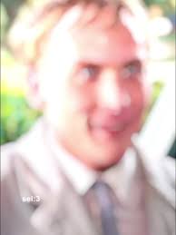 Comic Con Robin Lord Taylor