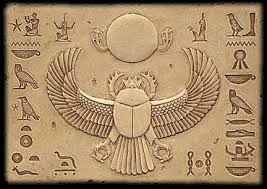 Risultati immagini per scarabeo stercoraro per mummie egitto