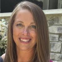 Lindsay Krug's Instagram, Twitter & Facebook