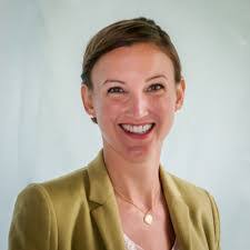 Amelia Larsen's Instagram, Twitter & Facebook