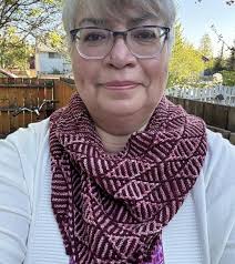 Itsy-Bitsy Yarn Store