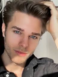 Philipp Kamper: Boyfriend Retro Vibes