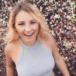 Sarah Meester's Instagram, Twitter & Facebook