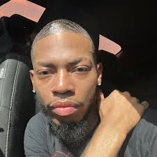 Kam Kam (@kameranbrown) • Facebook