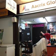 Don't worry baby souvenir is here to give you the smooth haircutting service with various hair styles. Super Scissors House Bukit Timah 0 Tips
