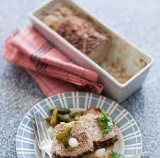 ***recette de terrine de poisson***600 gr de poisson blanc (cabillaud ou autre)10 tranches de saumon fumé2 blancs d'œufs250 ml de crème fleurette120 gr de d'. Terrine De Poisson Lignac Terrine De Lotte Et Saint Jacques Terrine De Lotte