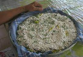 Untuk yang ada masalah kulit yang lebih berminyak dan parut, boleh gunakan bedak sejuk, bedak sejuk sangat bagus untuk kulit tau. Cantik Dengan Cara Bajet Diy Buat Bedak Sejuk Di Rumah Lepas Ini Tak Payah Beli Hijabista
