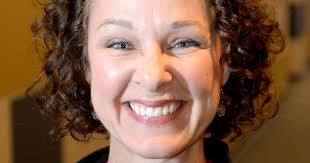 Spring Hill students show their support for teacher with cancer