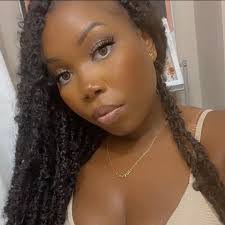 Demetrius Armstrong's Instagram, Twitter & Facebook