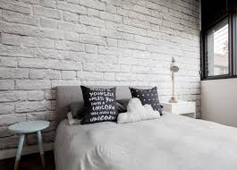 Ruangan yang ada pada lantai 2: 7 Wallpaper Tembok Yang Bisa Bikin Suasana Kamar Berubah Dalam Sekejap