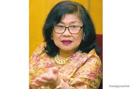 Y.bhg tan sri rafidah aziz (lahir 4 november 1943) ialah bekas menteri perdagangan antarabangsa dan industri sejak 20 mei 1987 hingga 19 mac 2008 (paling lama berkhidmat sebagai menteri di kementerian perdagangan antarabangsa dan industri malaysia) selepas digugurkan dalam jemaah kabinet abdullah ahmad badawi 2008, walaupun menang besar di kuala kangsar. Cover Story What Ails Malaysia No Shortage Of Leaders But Lack Of Leadership The Edge Markets