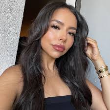 Amber Chavez's Instagram, Twitter & Facebook