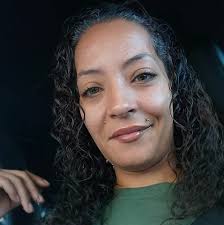 People would rather lose you than fix situations, people are weird.  Communication can solve so many problems. 💯🎯🗣