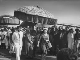 It is a suburban subdivision. Queen Elizabeth Ii With Kwame Nkrumah During Her Visit To Ghana Photographic Print Art Com