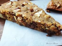 Recette De Cookie Geant Chocolat Furieusement Noisettes Recette Cookies Et Biscuits Cookies Geant Recette Dessert