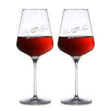 Vendita online di oggetti in vetro decorati: Motivo Cuori Bicchieri Personalizzati Con Bicchieri Per Sposi Idee Regalo Di Nozze O Anniversario E Bomboniere Set 2 Calici Da Vino Rosso Con Incisione Data Amavel Nomi Casa E Cucina Bicchieri